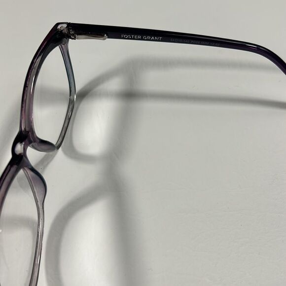 Foster Grant - Women’s Reading Glasses - 2.50 - Picture 3 of 4